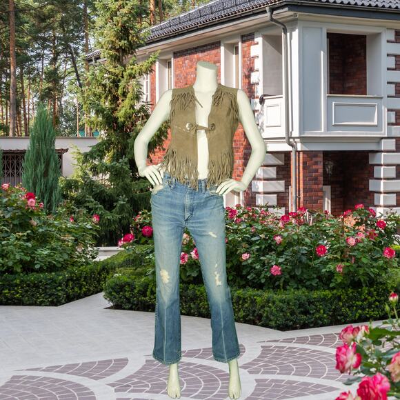 Vintage Ms Pioneer Fringe Western Hippie Boho Festival Suede Leather Vest - Picture 2 of 6